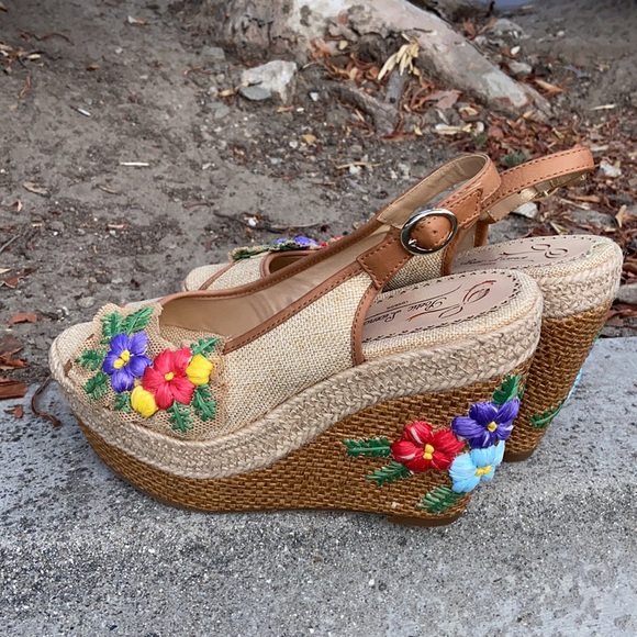 ANTHROPOLOGIE POETIC LICENSE PETAL PUSHER ESPADRILLE PLATFORM WEDGES SZ 8 FLORAL - Picture 6 of 11